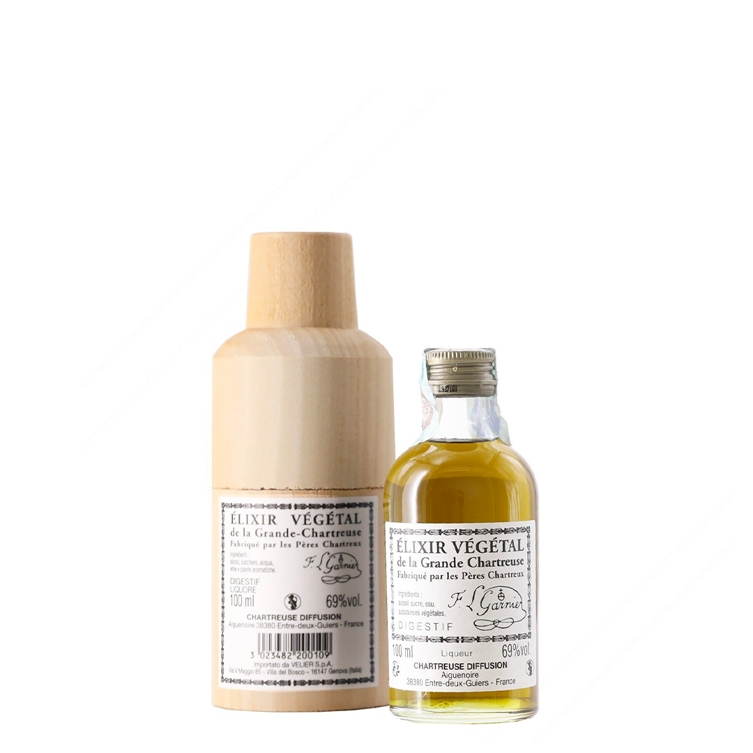 Chartreuse Elixir Vegetal Liqueur 10 cl