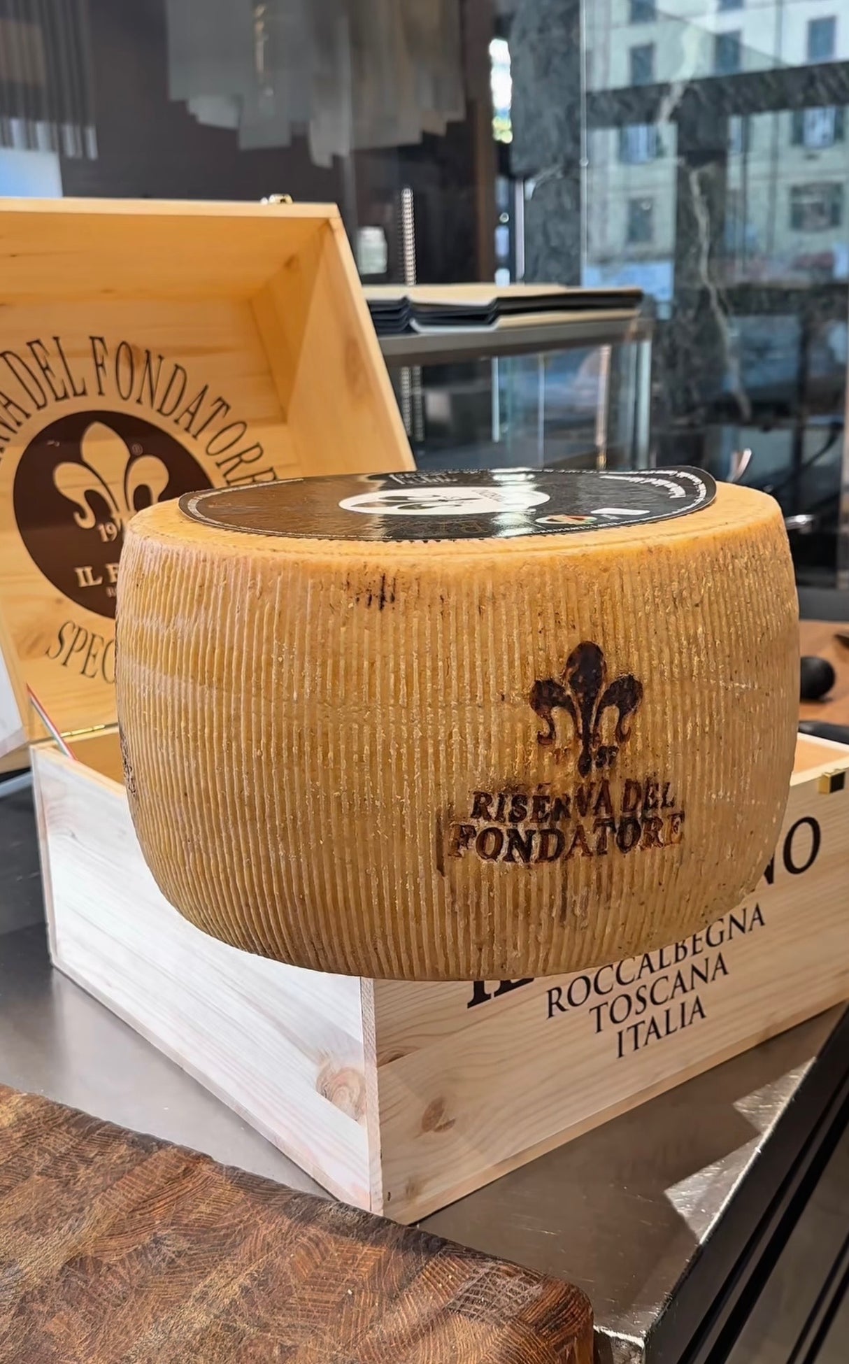 Il Fiorino Riserva del Fondatore forma intera 18 kg