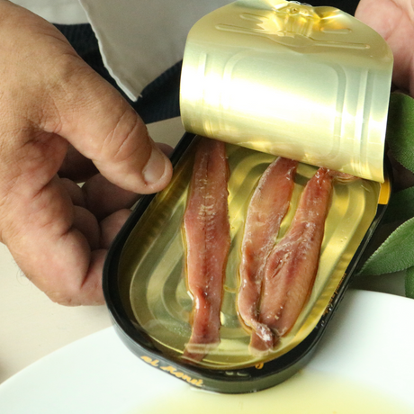 El Menú 10/12 Filetti di acciughe del Cantàbrico in olio di oliva serie oro 125 g - squisitoo